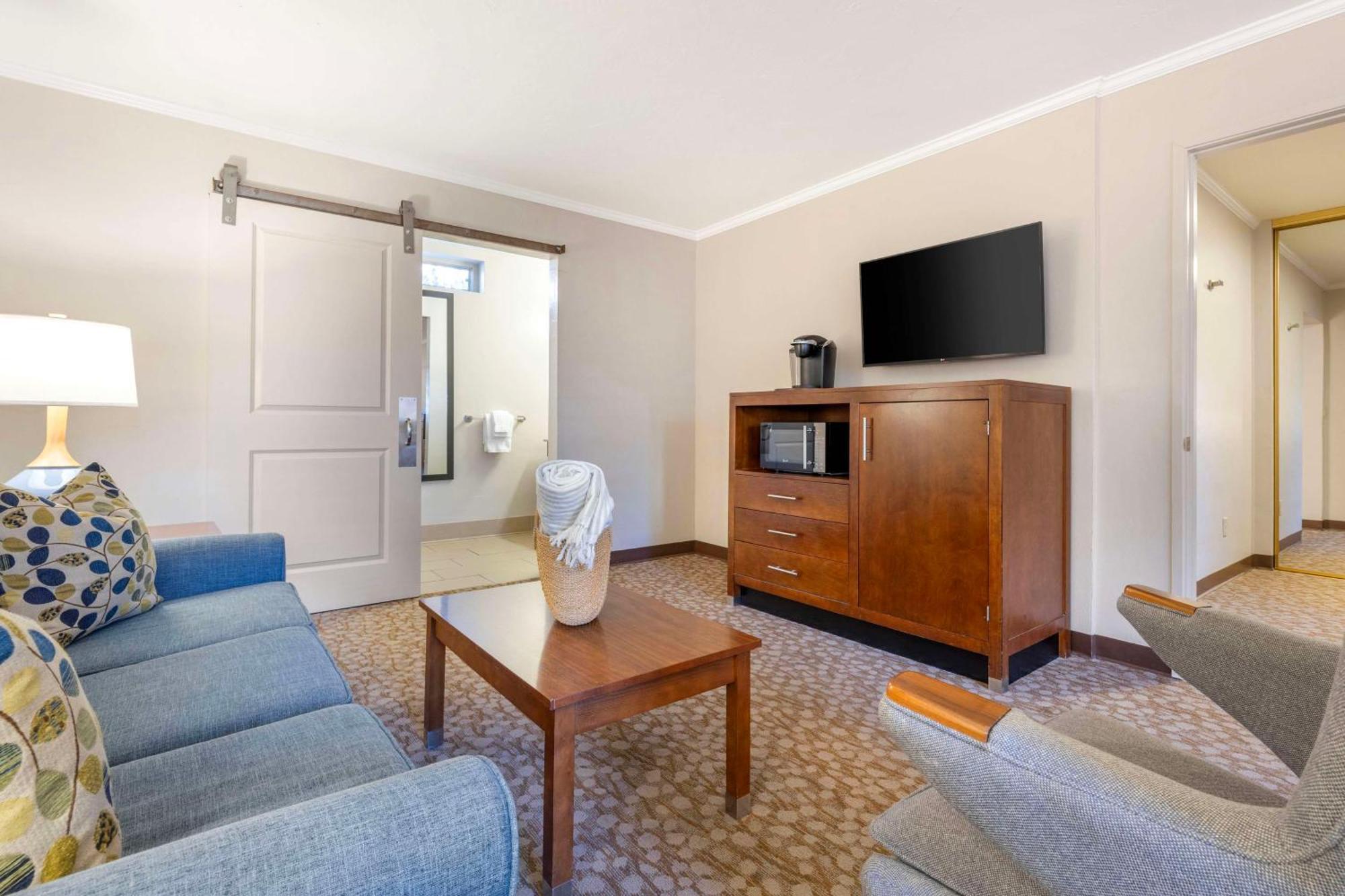 Best Western Plus Beach View Lodge Κάρλσμπαντ Εξωτερικό φωτογραφία