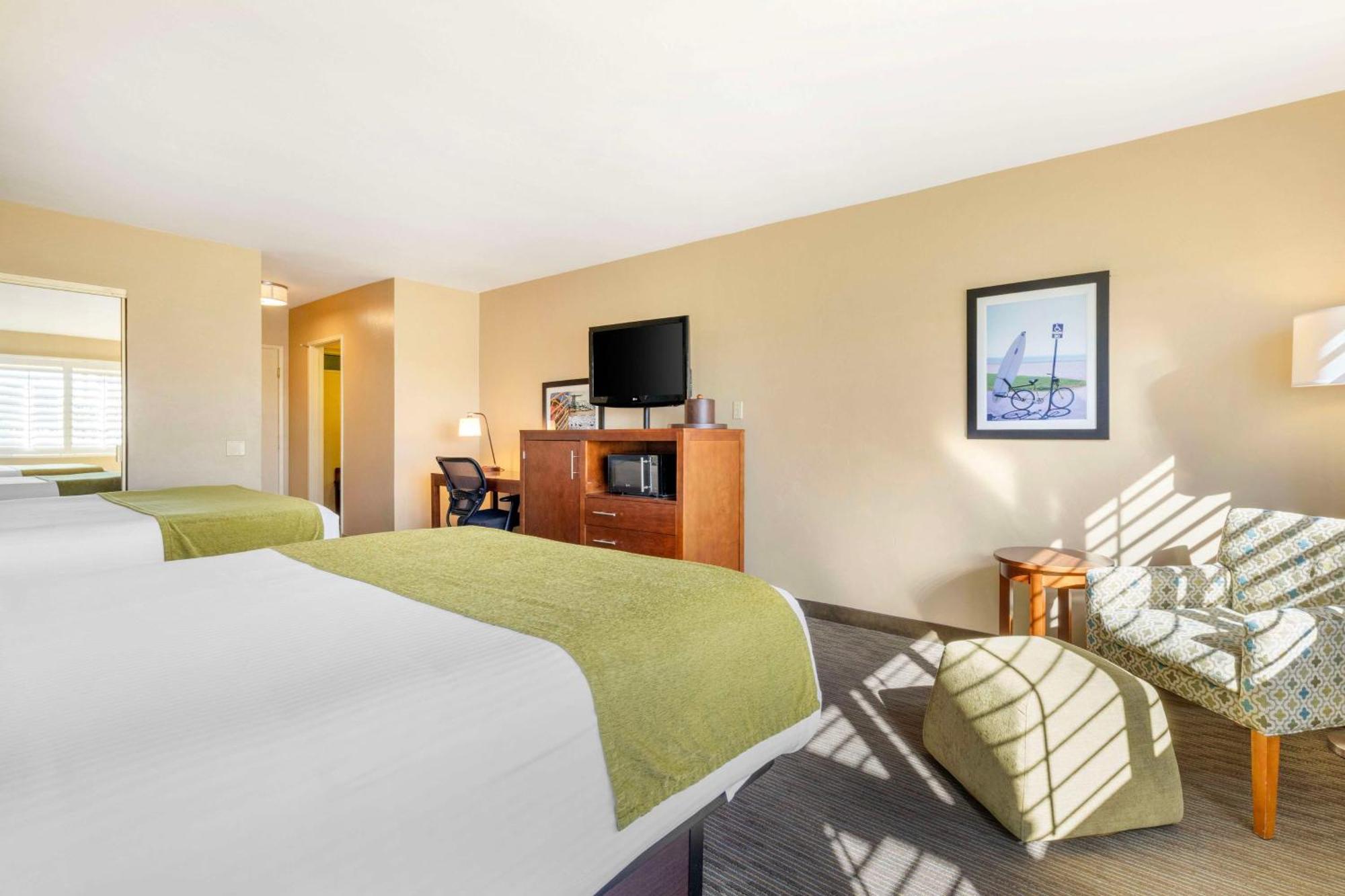 Best Western Plus Beach View Lodge Κάρλσμπαντ Εξωτερικό φωτογραφία